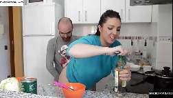 Porn x casal transando na cozinha