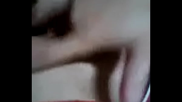 Masturbando a xota cabeluda