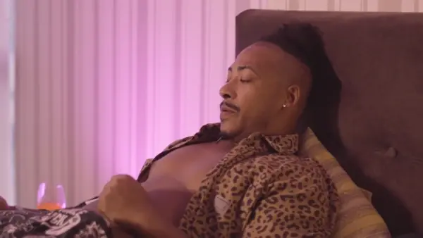 Brasileirinha sexo arrombando o cuzinho da safada gostosa com gemidos altos