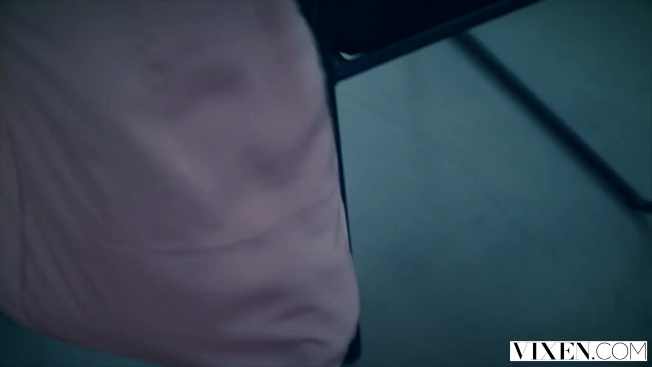 Pornografia gostosas tatuada tomando leitinho quente na boca até gozar na cara Pornografia gostosas tatuada tomando leitinho quente na boca até gozar na cara