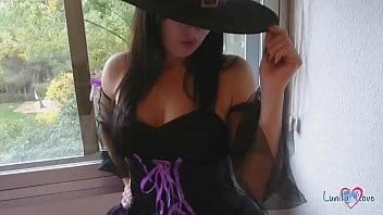 Arquivo porno ninfeta branquinha fazendo um sexo amador fantasiada