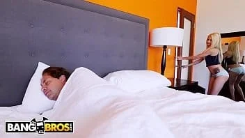 Assistir filme porno padrasto safado transando com a enteada loirinha