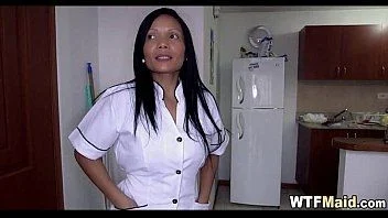 Empregada amadora safada fodendo pelada com esse marmanjo