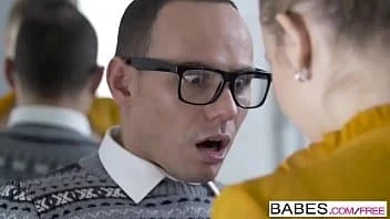 Pornhub loira sensacional transando muito depois de pagar um boquete