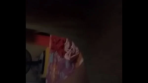 Porno doido morena rabuda sentando com vontade na piroca